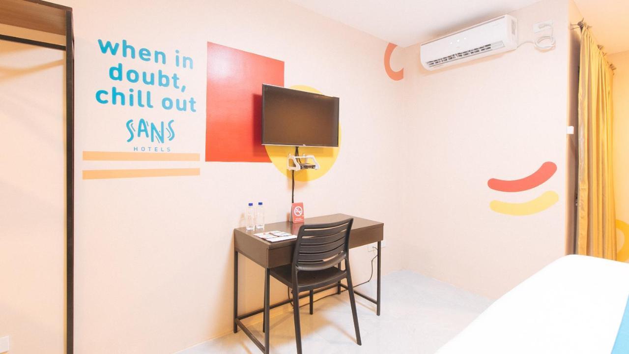 Sans Hotel At Algers Suites Marikina By Reddoorz Luaran gambar