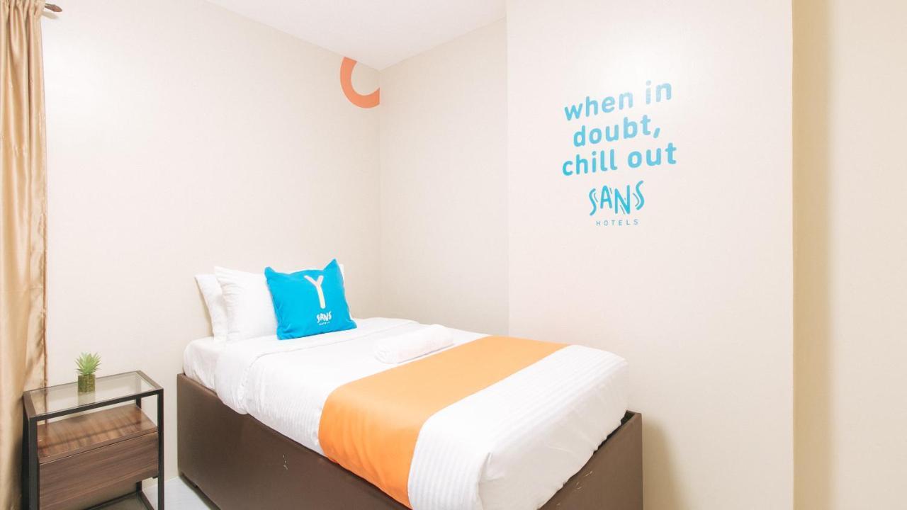 Sans Hotel At Algers Suites Marikina By Reddoorz Luaran gambar