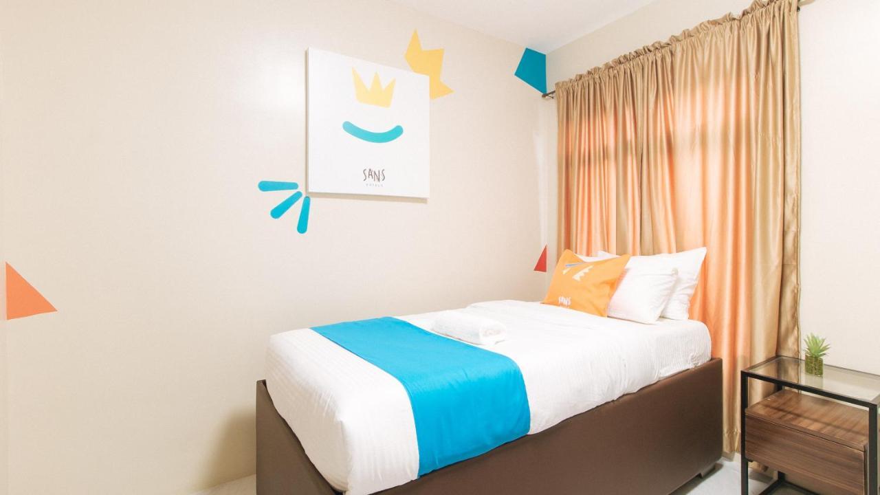 Sans Hotel At Algers Suites Marikina By Reddoorz Luaran gambar